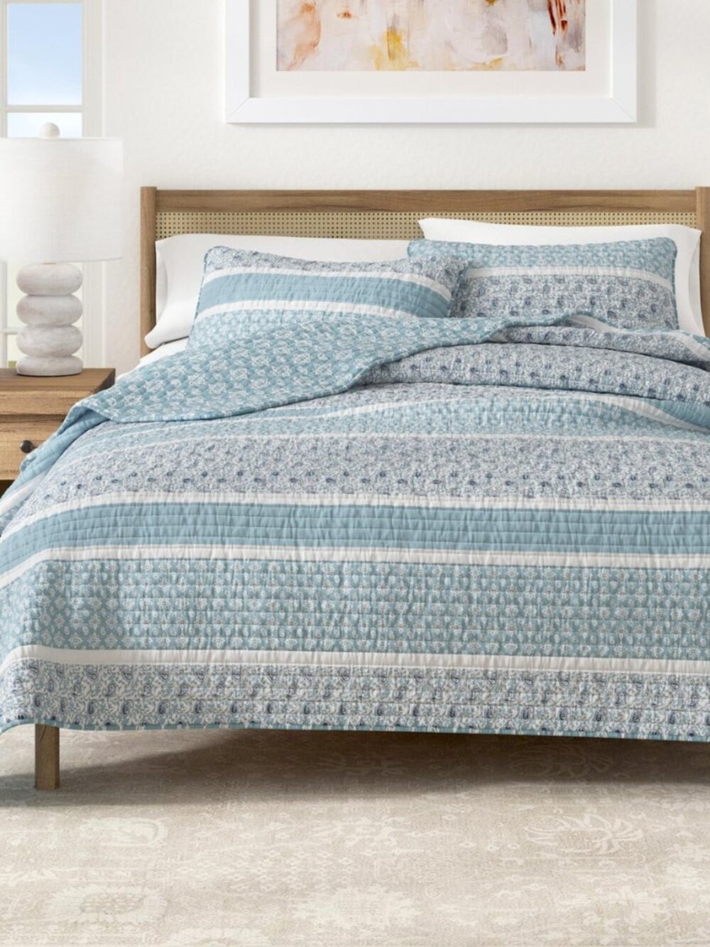 Striped Quilt Set - 3-Piece Full/Queen Size Paisley Bedding Set - Lightweight